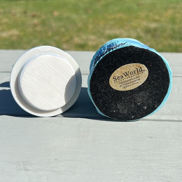 Sea World Dolphin Jewelry Box - Picture 9 of 13